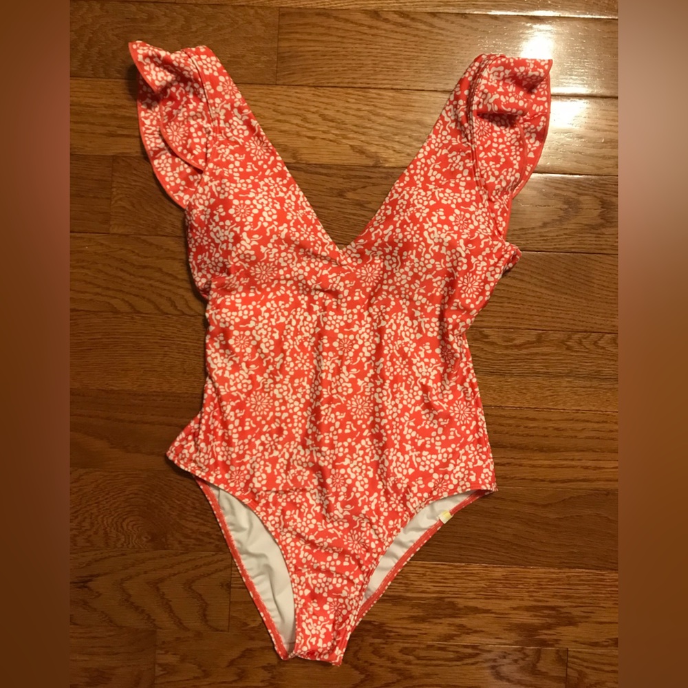 Summersalt Ruffle Backflip Size 4